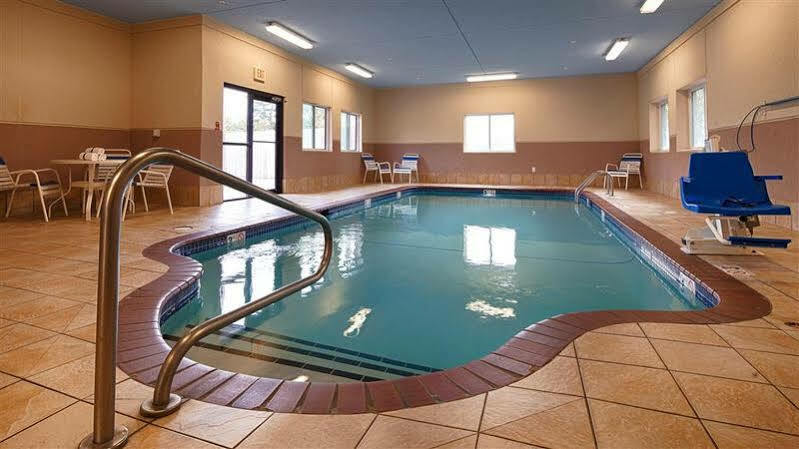 Best Western Plus Altoona Inn Exterior foto